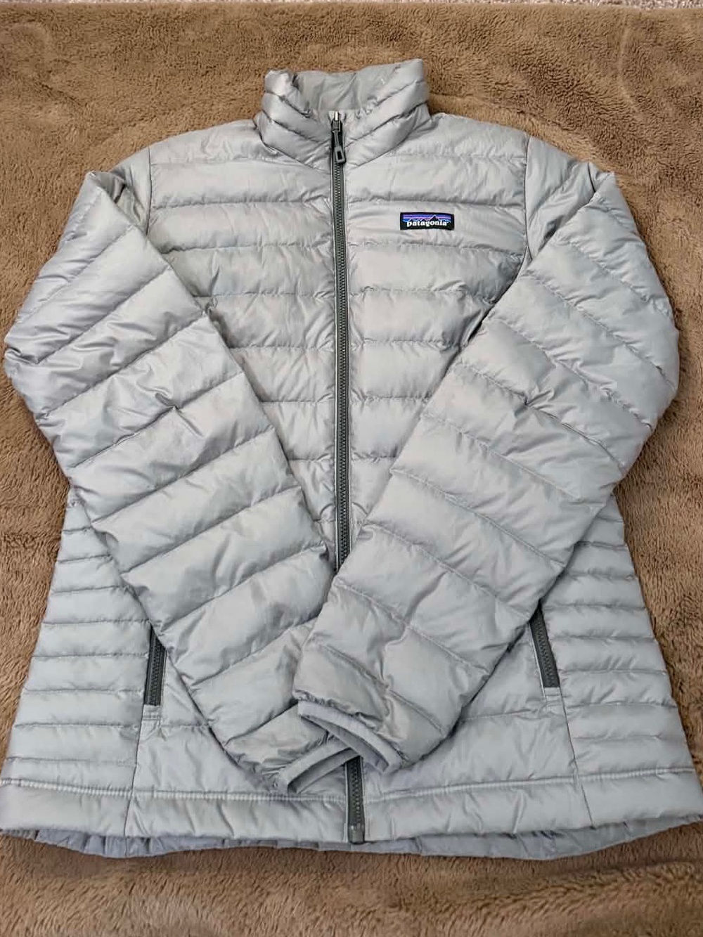 Patagonia Down Sweater Full Zip Womens Puffer Jacket - Picture 2 of 11